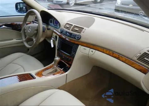 2009 Mercedes-Benz E350 4M Awd z USA, uszkodzony, nr VIN WDBUF87X59B416224